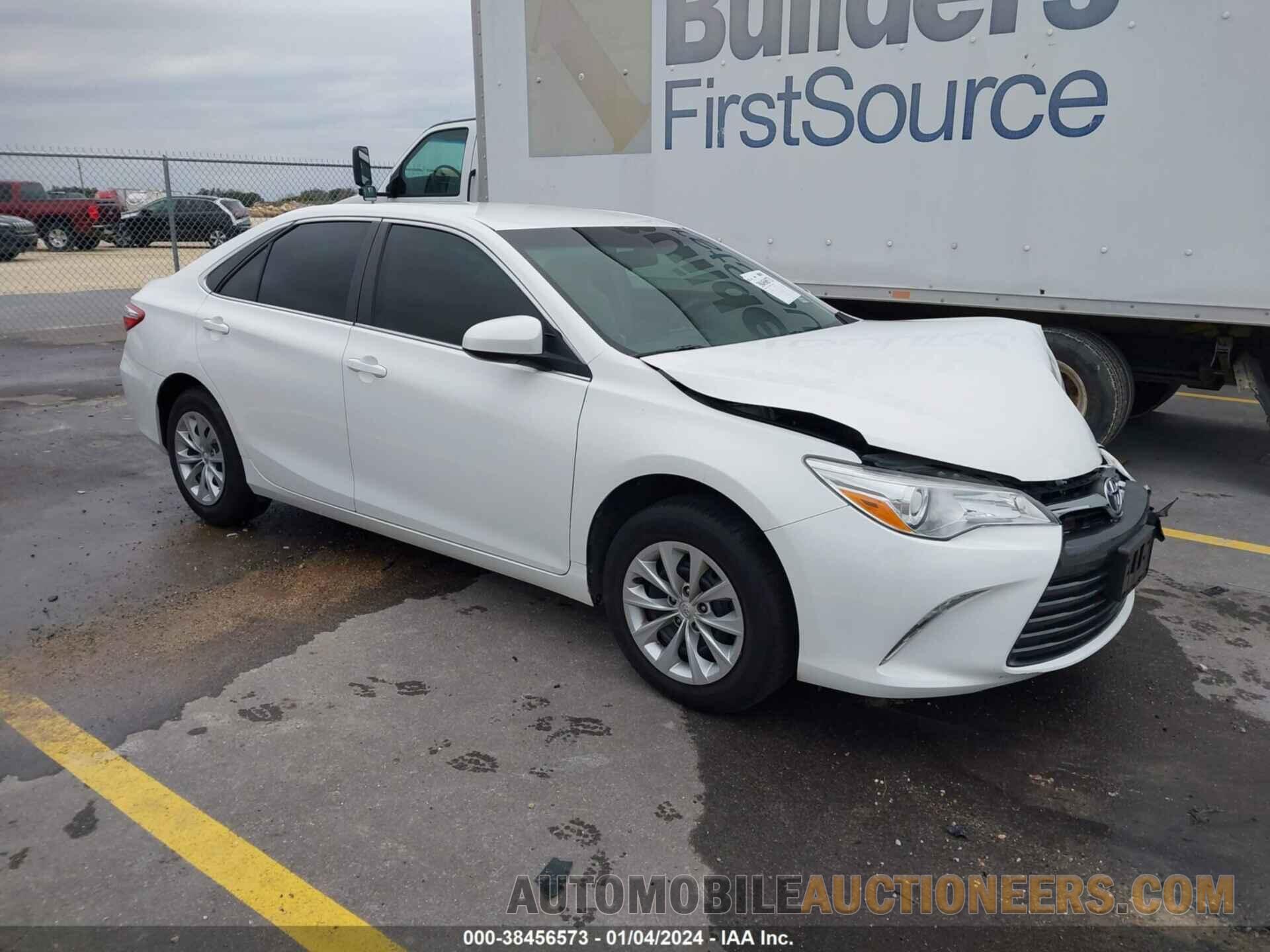 4T4BF1FK1FR465590 TOYOTA CAMRY 2015