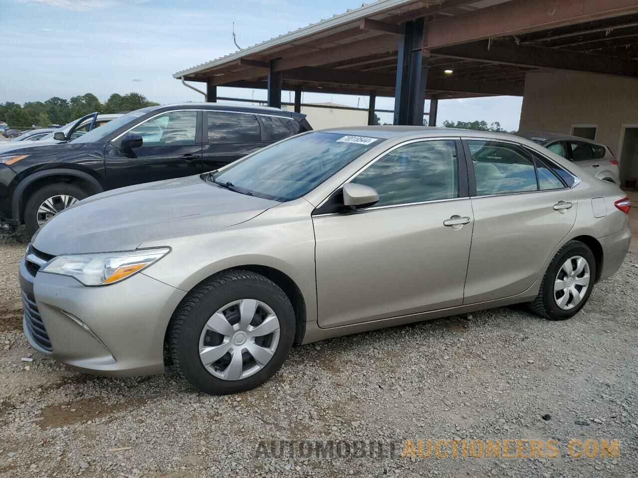 4T4BF1FK1FR471731 TOYOTA CAMRY 2015