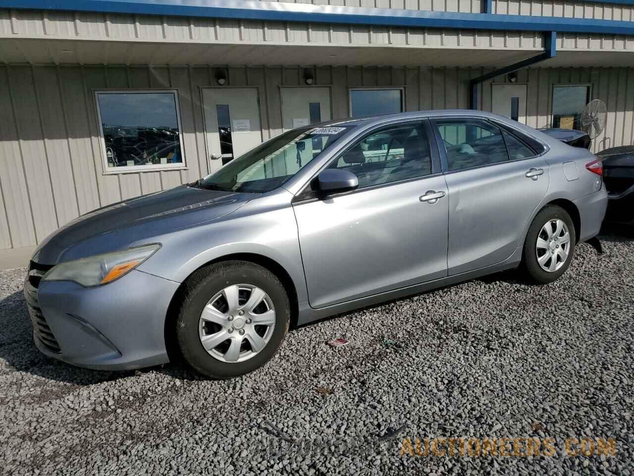 4T4BF1FK1FR482678 TOYOTA CAMRY 2015