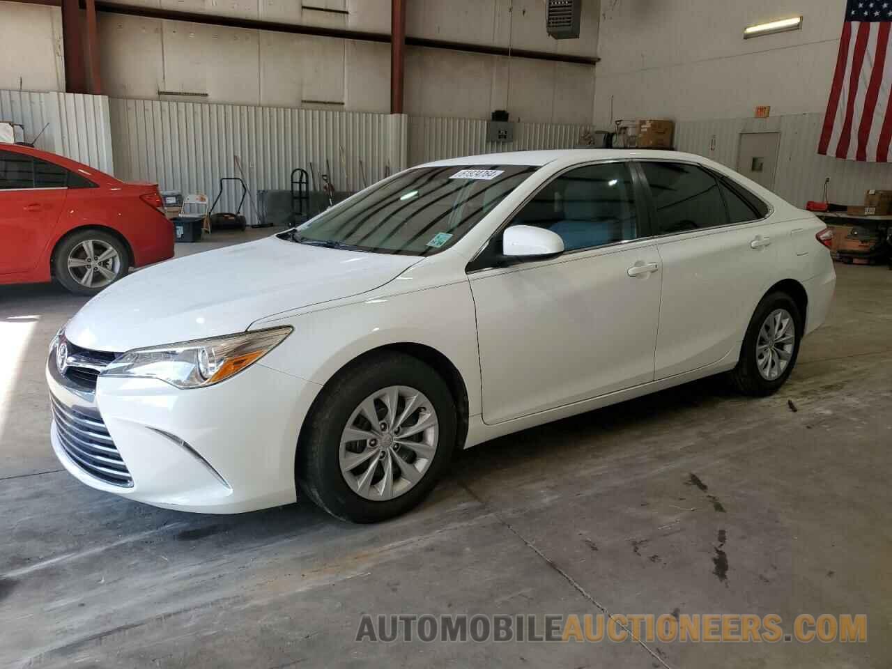 4T4BF1FK1FR503643 TOYOTA CAMRY 2015