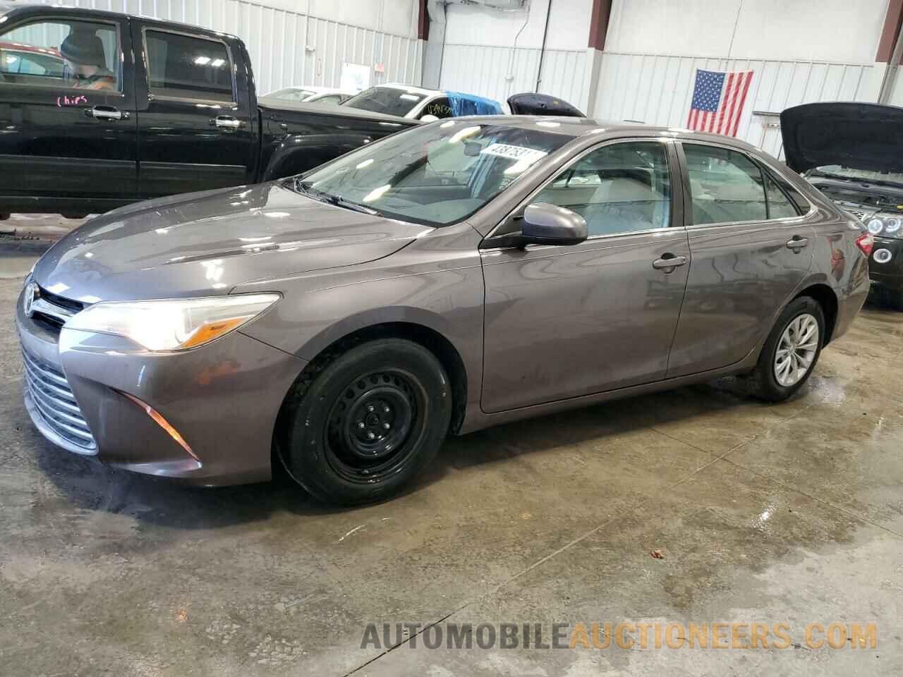 4T4BF1FK1FR504808 TOYOTA CAMRY 2015