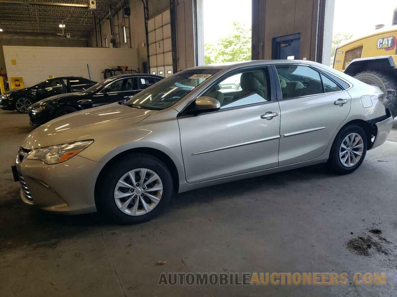 4T4BF1FK1GR564881 TOYOTA CAMRY 2016