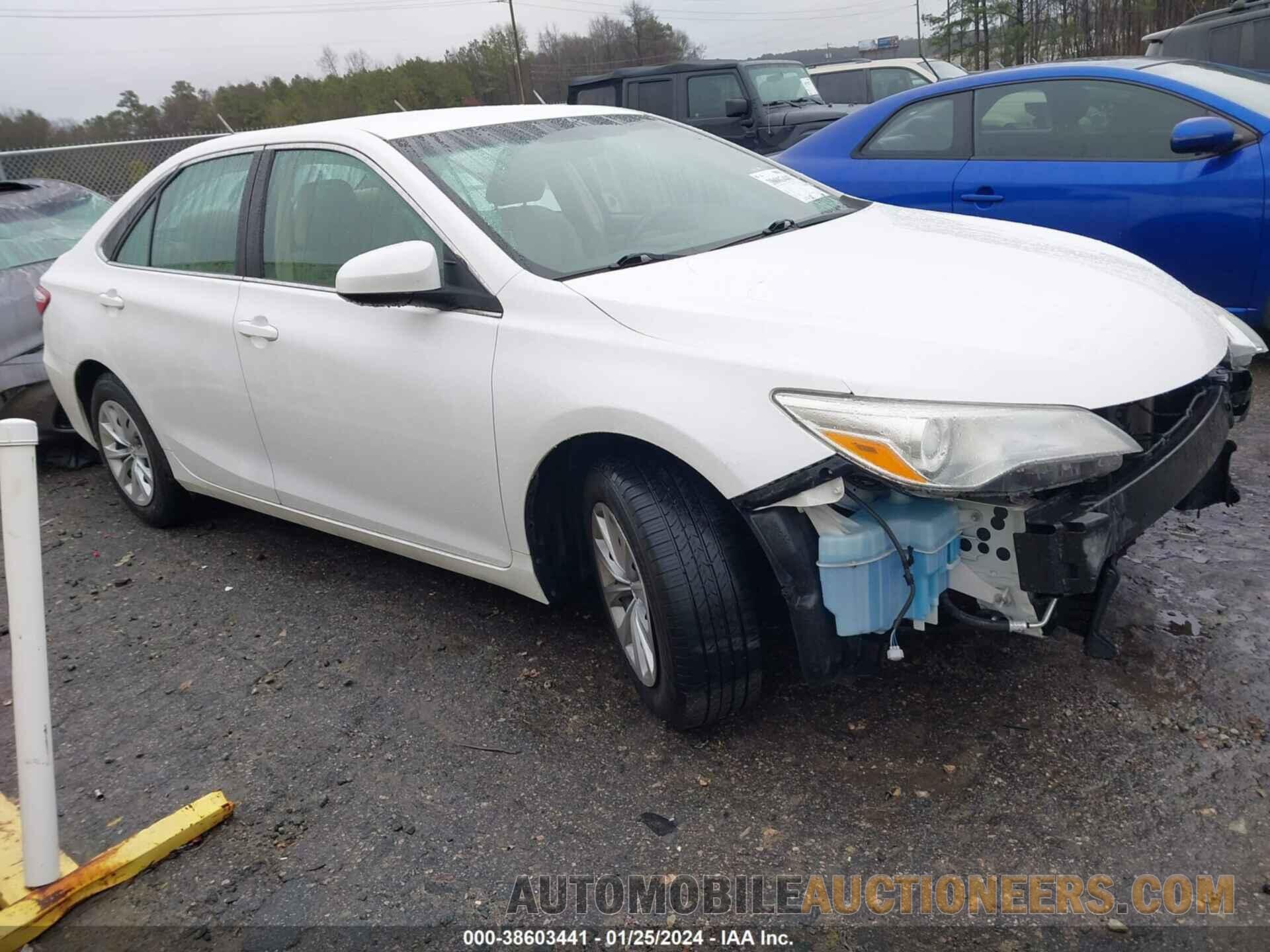 4T4BF1FK2FR453643 TOYOTA CAMRY 2015