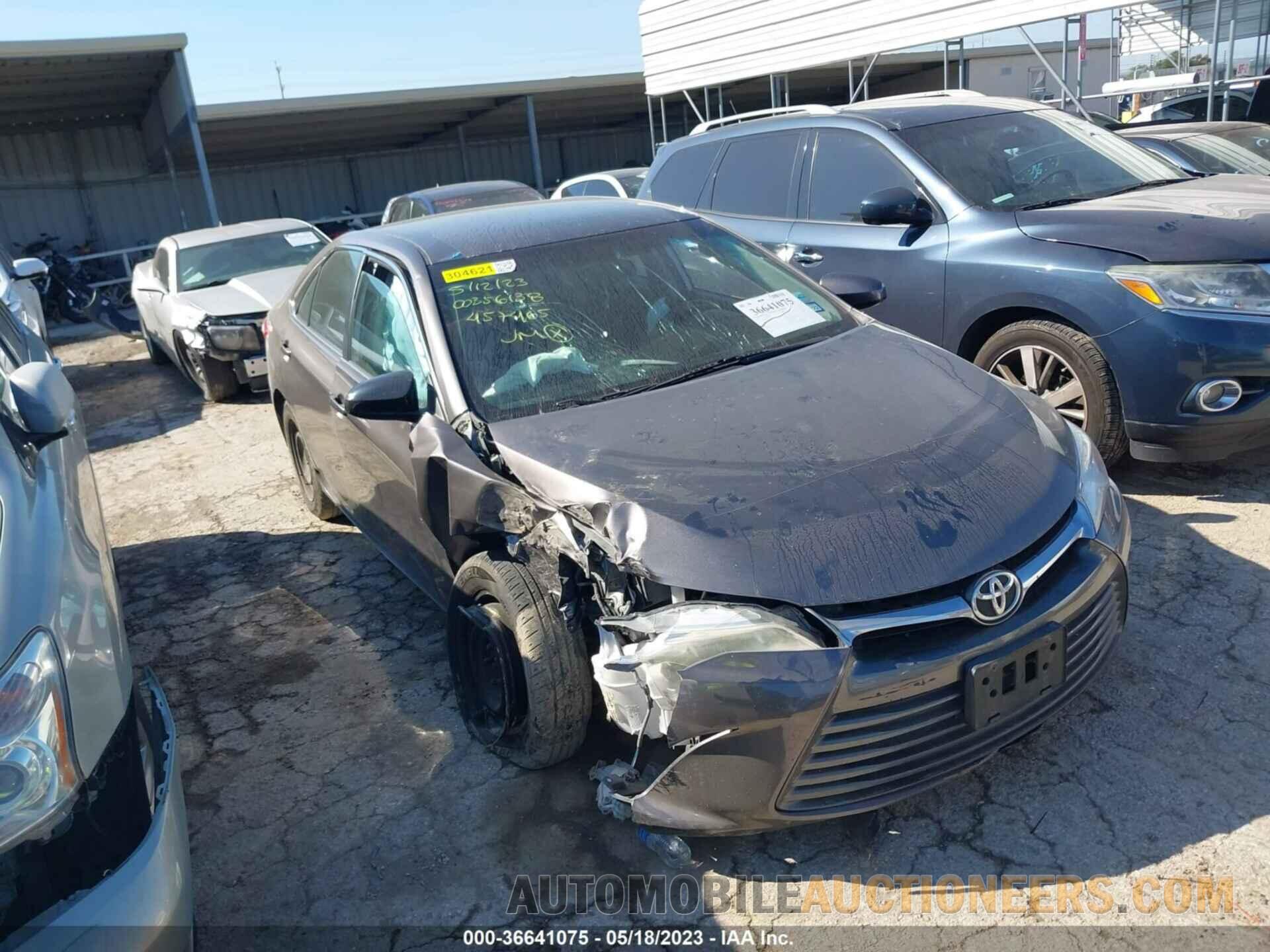 4T4BF1FK2FR457465 TOYOTA CAMRY 2015