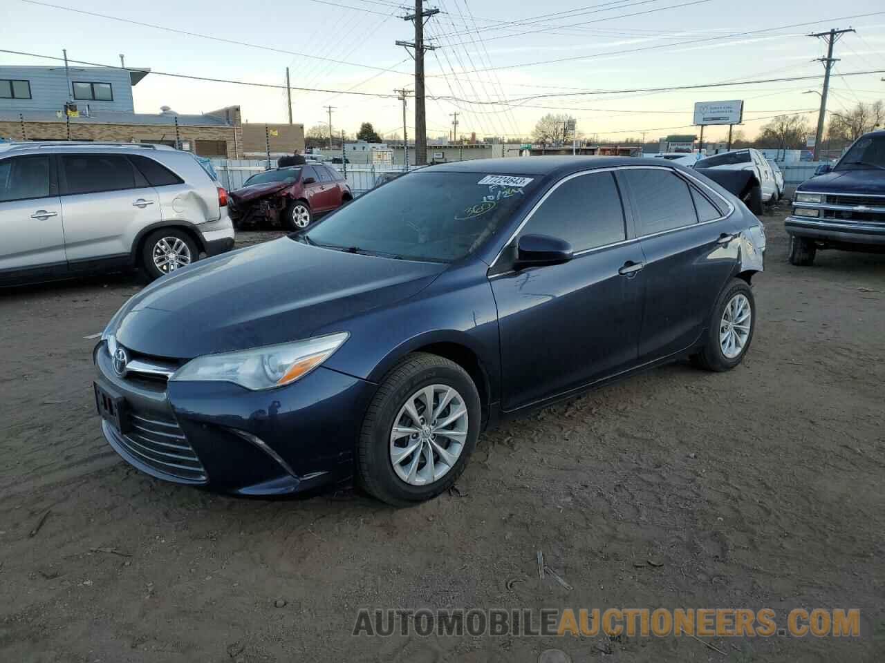 4T4BF1FK2FR463556 TOYOTA CAMRY 2015