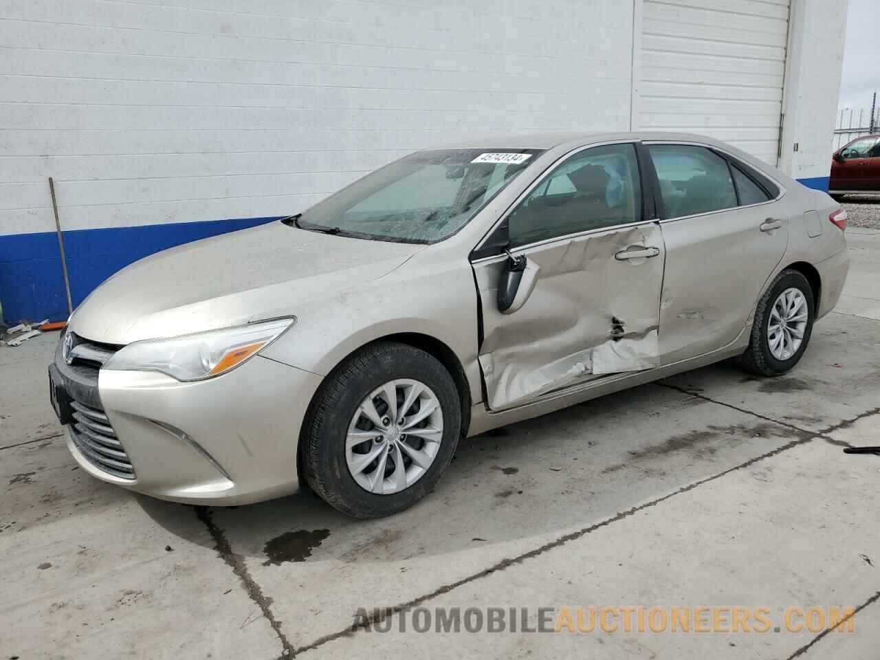 4T4BF1FK2FR465226 TOYOTA CAMRY 2015