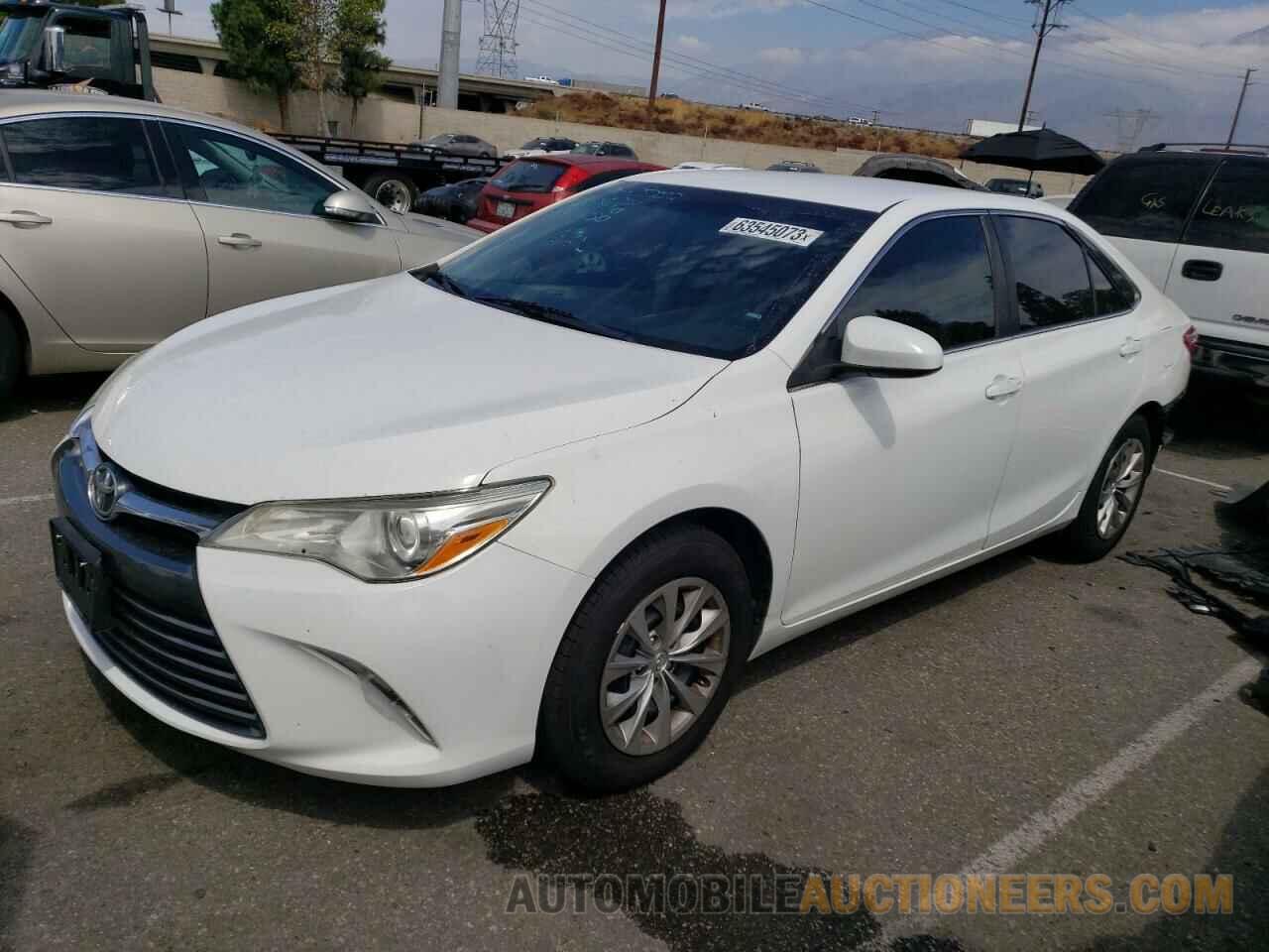 4T4BF1FK2FR465582 TOYOTA CAMRY 2015