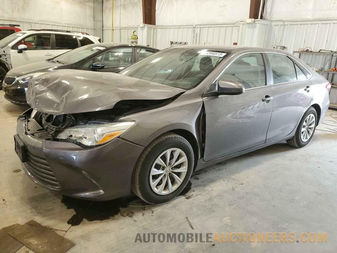 4T4BF1FK2FR465890 TOYOTA CAMRY 2015