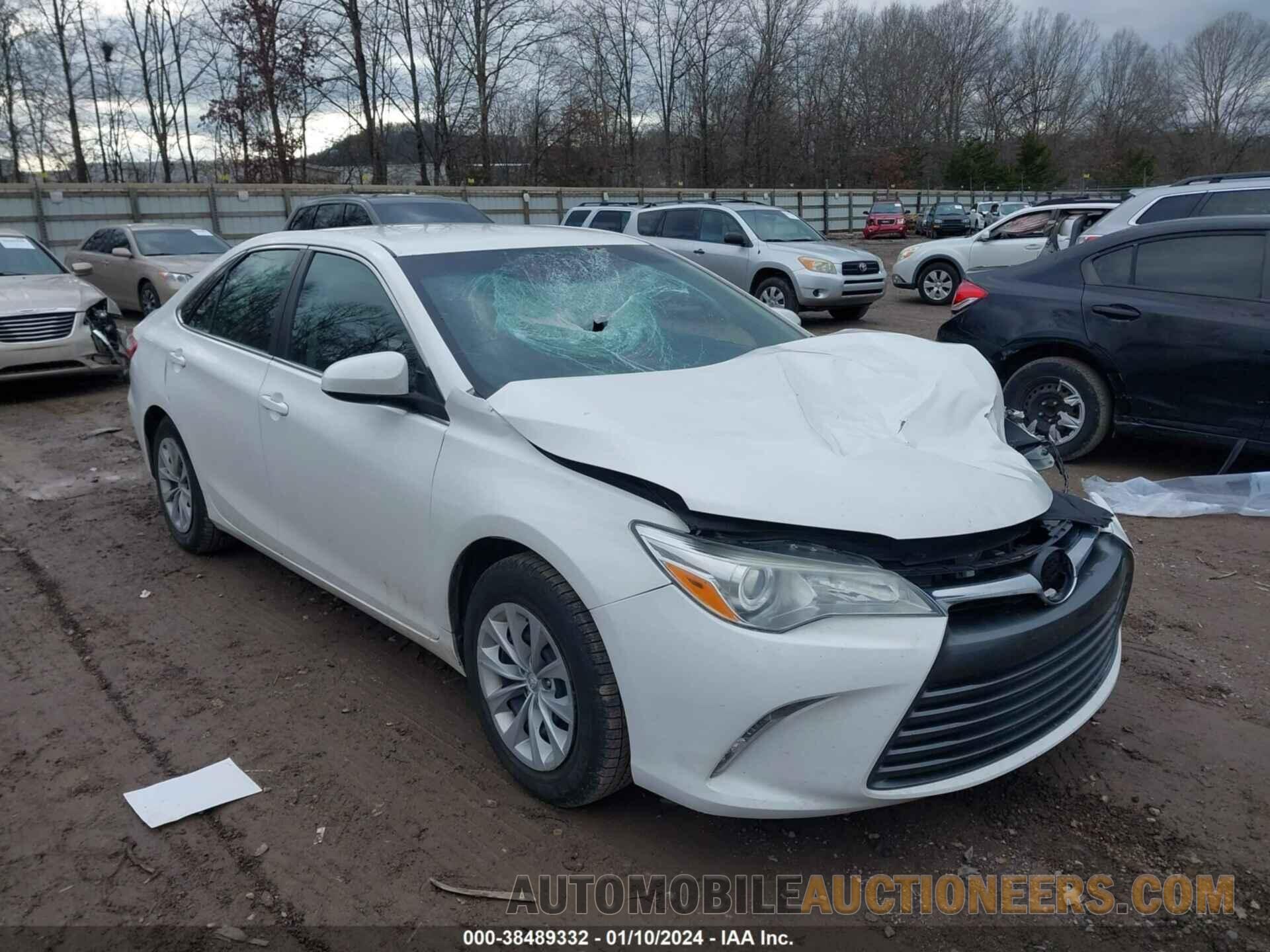 4T4BF1FK2FR467817 TOYOTA CAMRY 2015