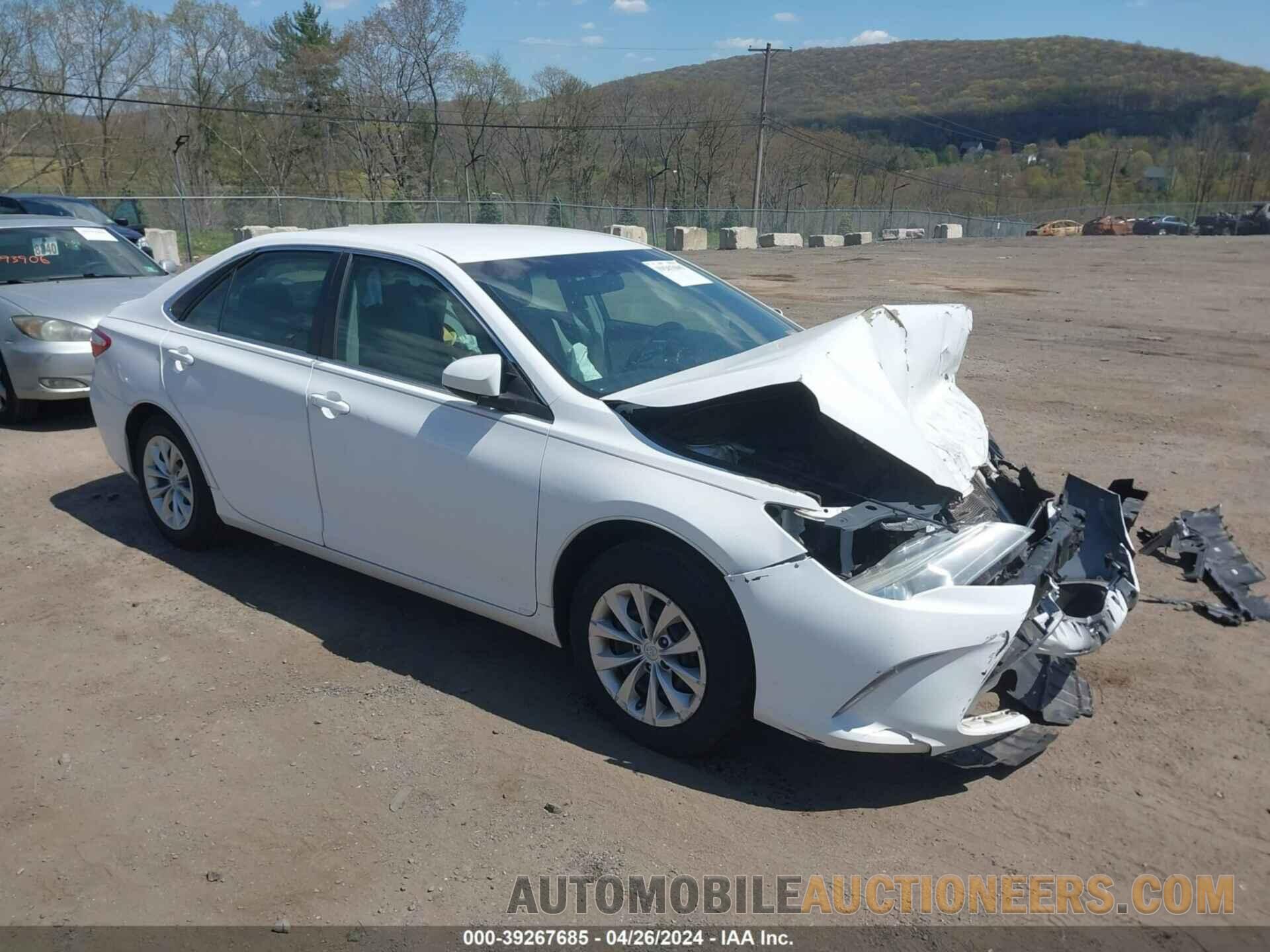 4T4BF1FK2FR471124 TOYOTA CAMRY 2015