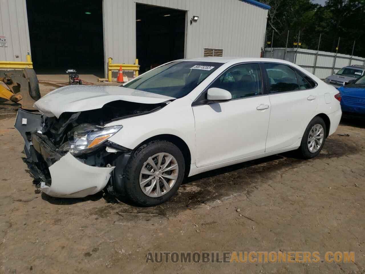 4T4BF1FK2FR478865 TOYOTA CAMRY 2015