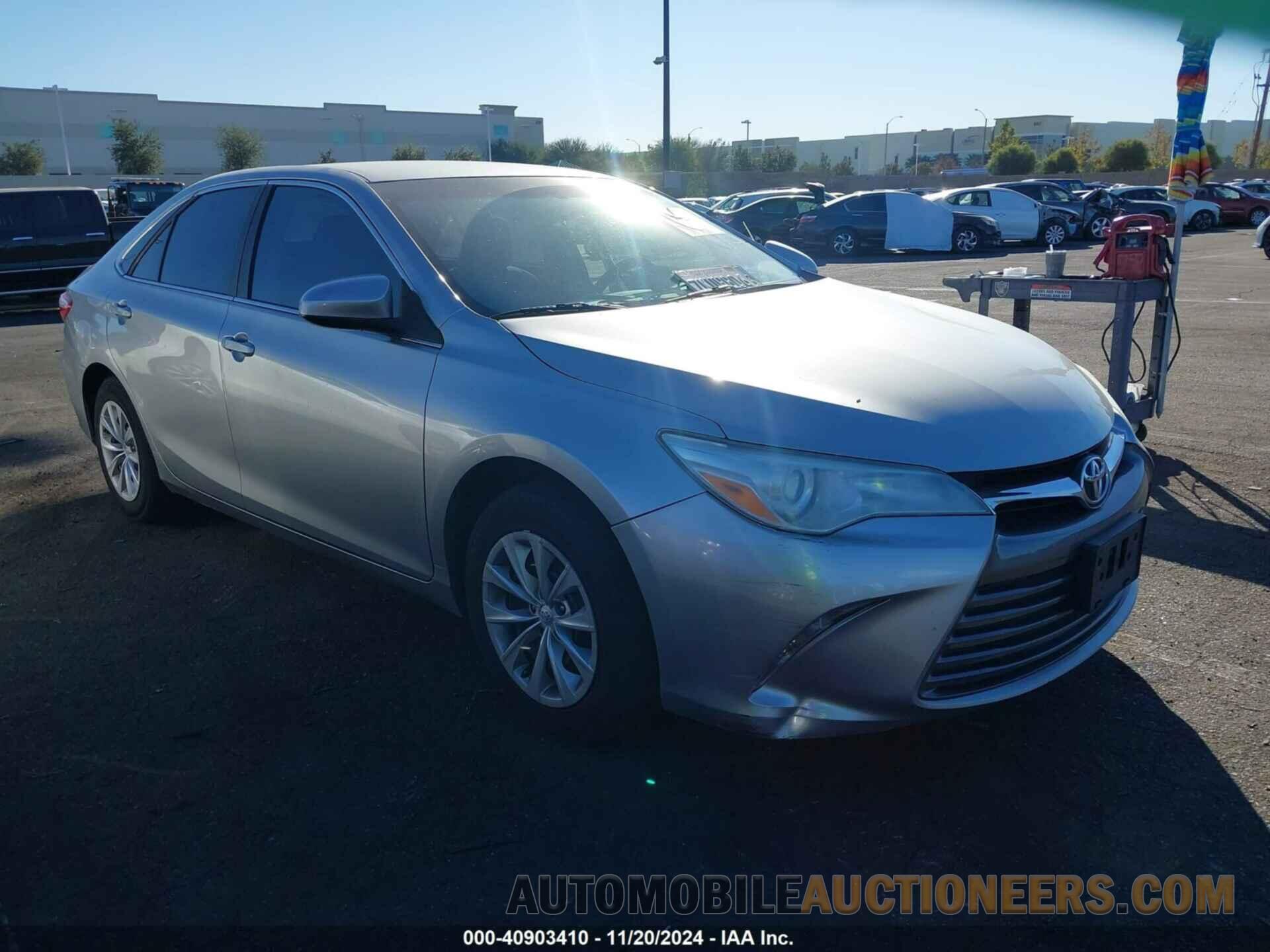 4T4BF1FK2FR496878 TOYOTA CAMRY 2015