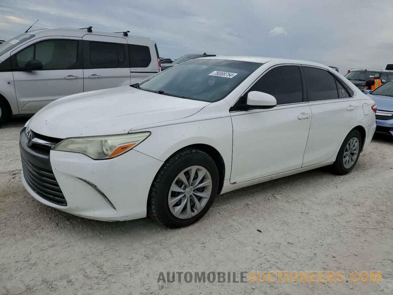 4T4BF1FK2FR509175 TOYOTA CAMRY 2015