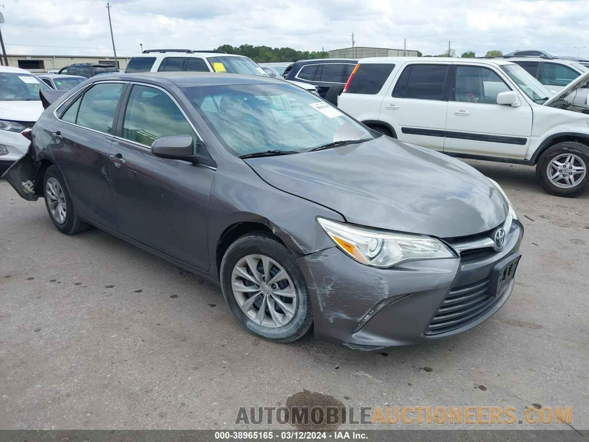 4T4BF1FK2FR513906 TOYOTA CAMRY 2015