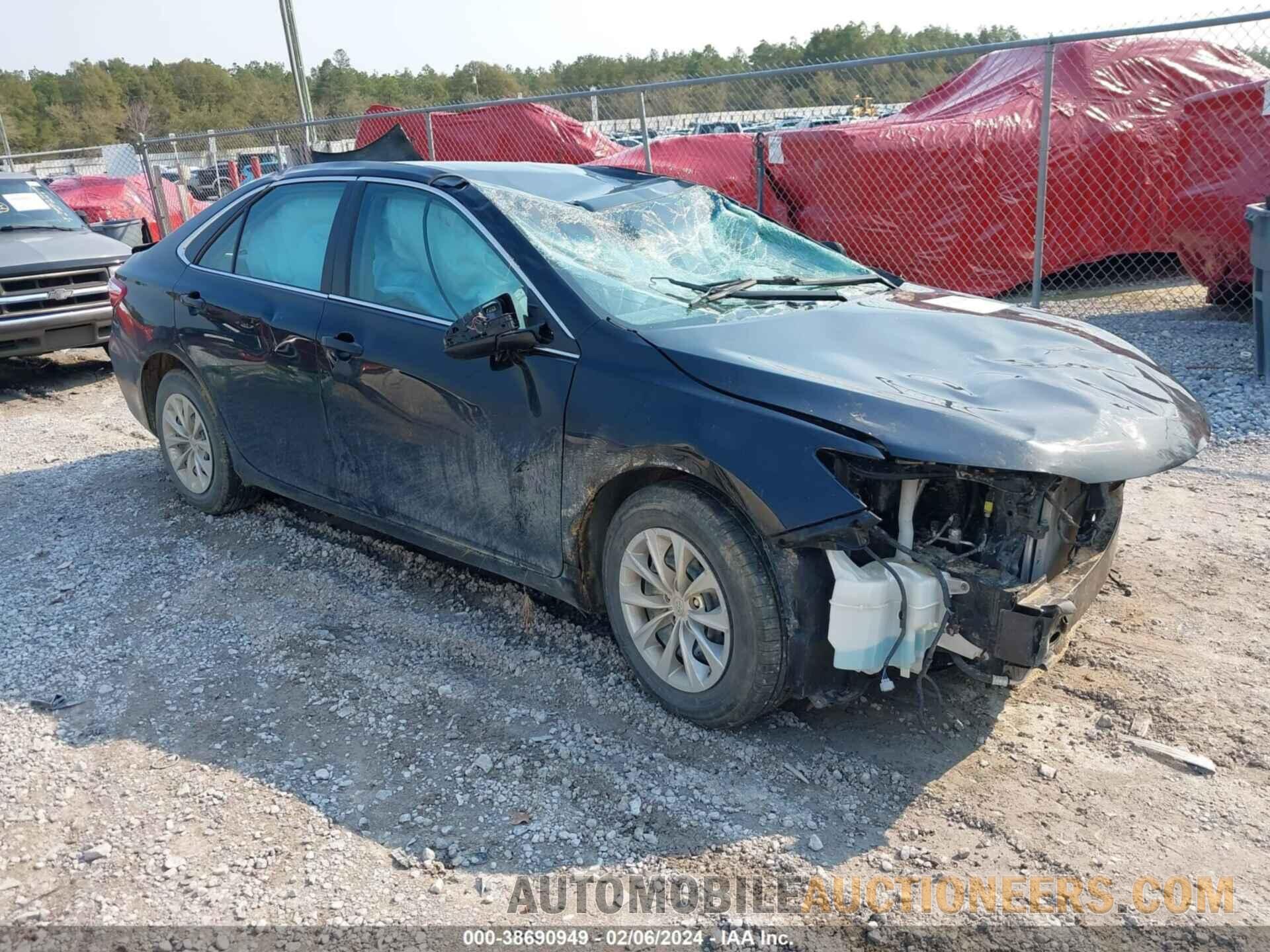 4T4BF1FK2FR514117 TOYOTA CAMRY 2015