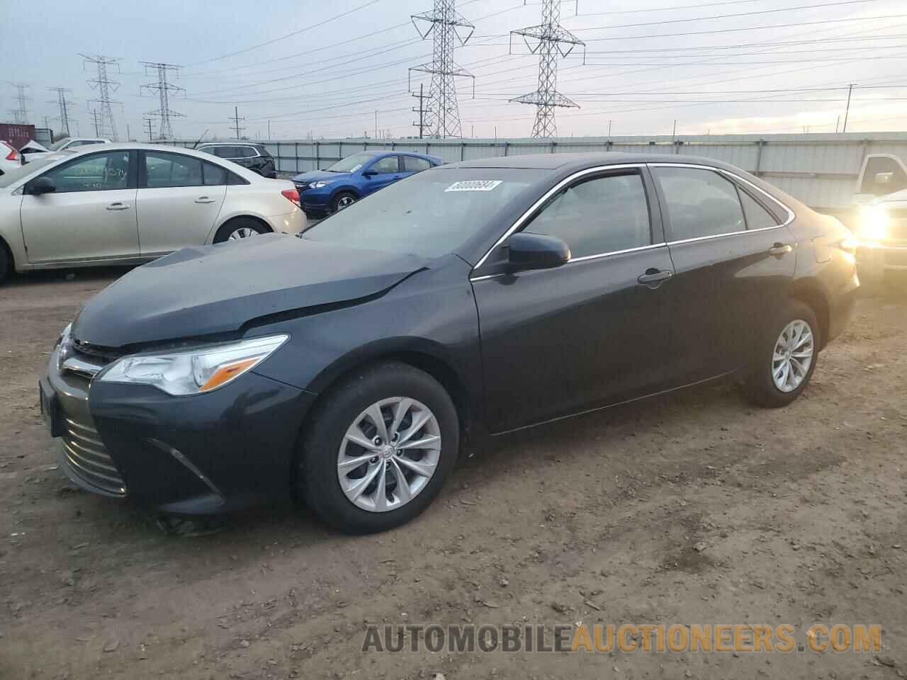 4T4BF1FK2FR515171 TOYOTA CAMRY 2015