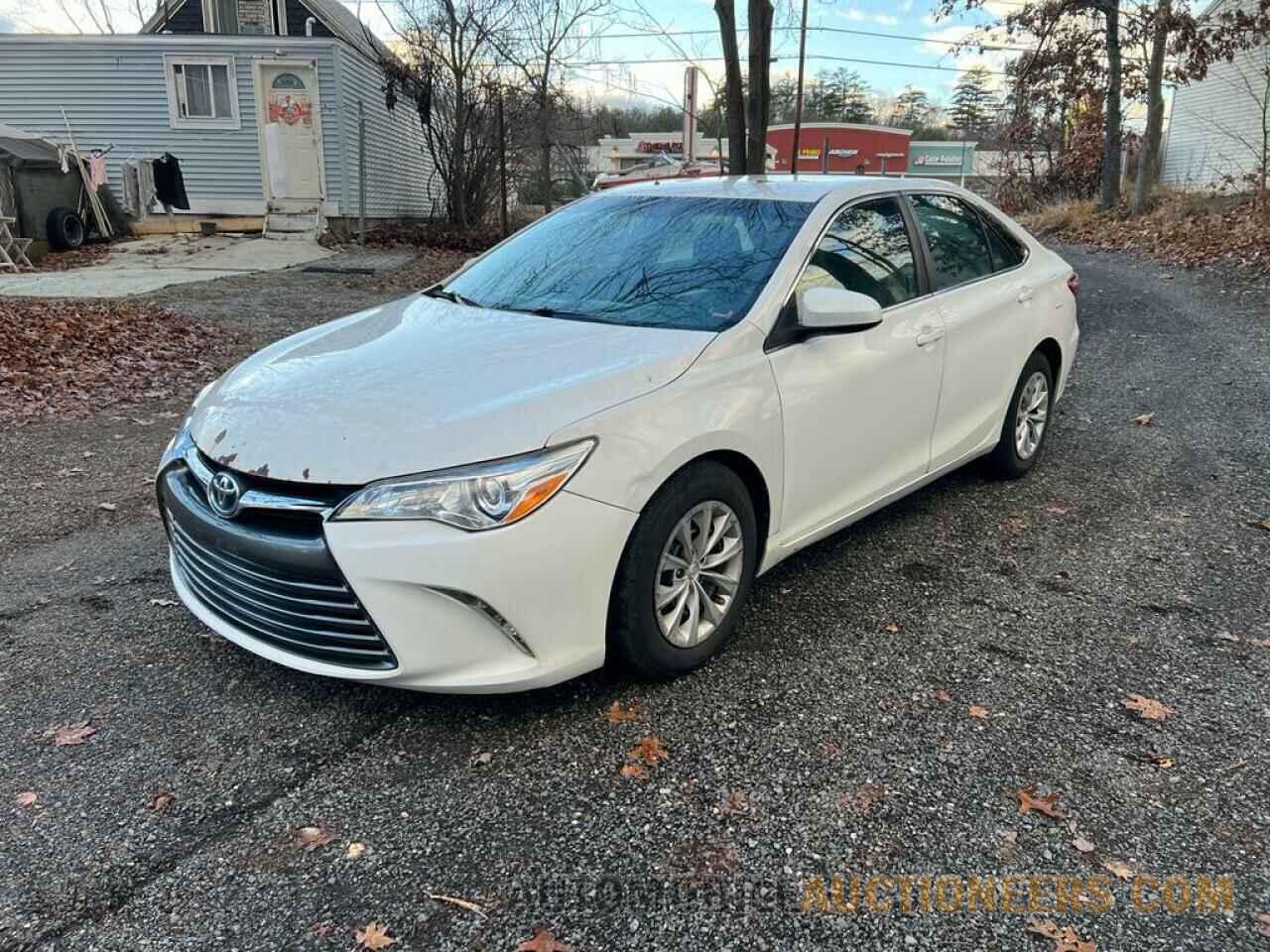 4T4BF1FK2GR521117 TOYOTA CAMRY 2016