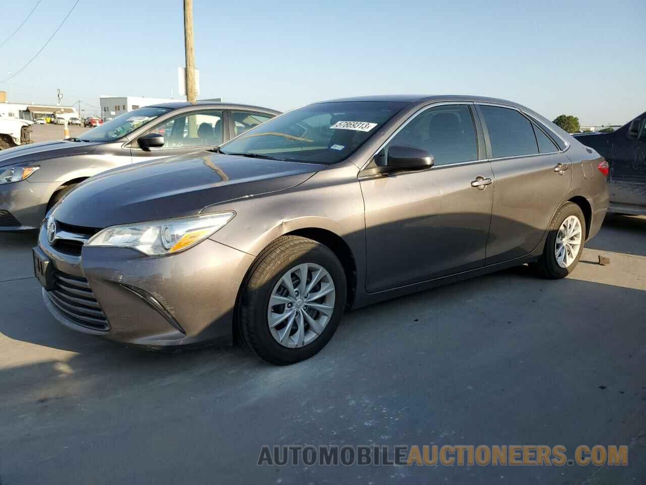 4T4BF1FK2GR562668 TOYOTA CAMRY 2016