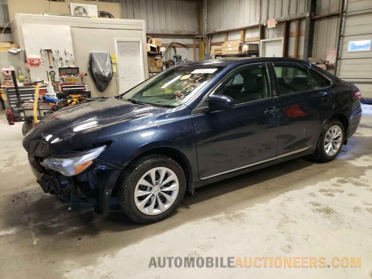 4T4BF1FK2GR564582 TOYOTA CAMRY 2016