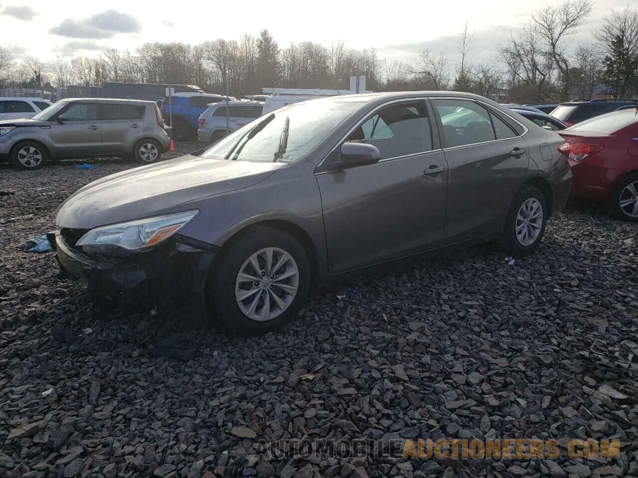 4T4BF1FK2GR581673 TOYOTA CAMRY 2016