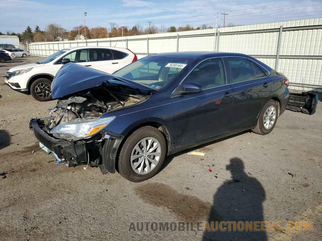 4T4BF1FK3FR445518 TOYOTA CAMRY 2015