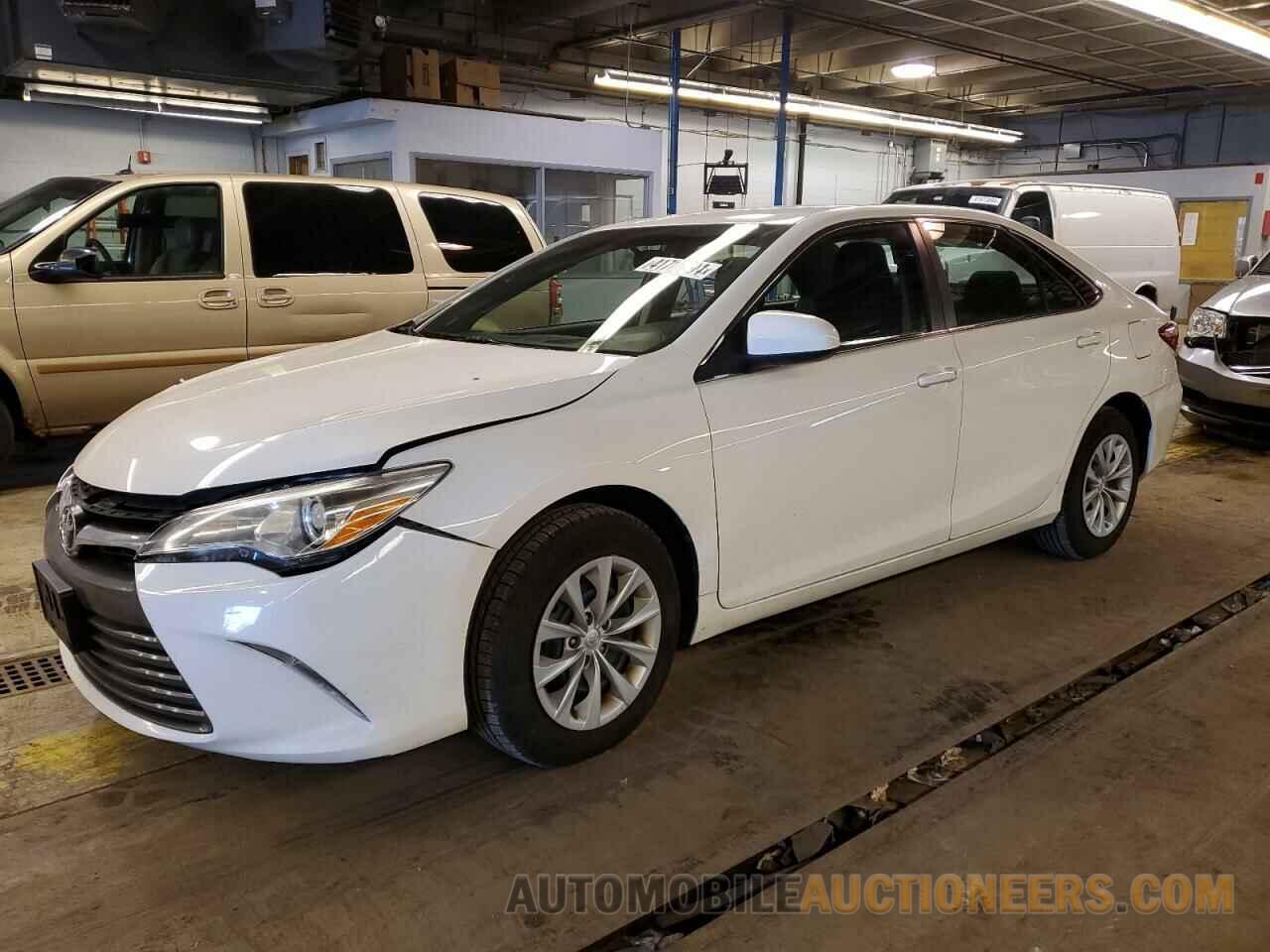 4T4BF1FK3FR454459 TOYOTA CAMRY 2015