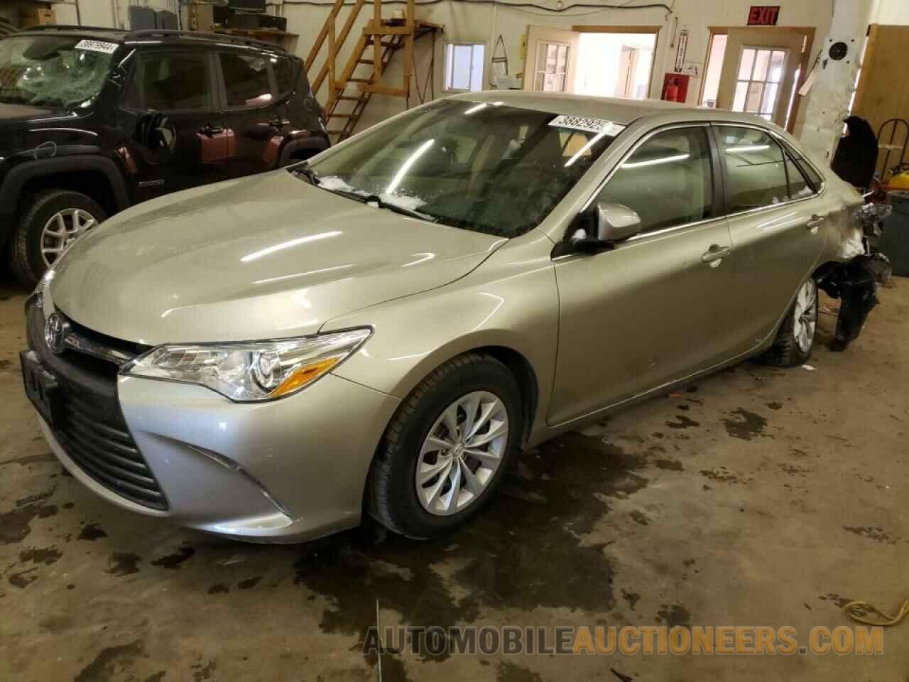 4T4BF1FK3FR477742 TOYOTA CAMRY 2015