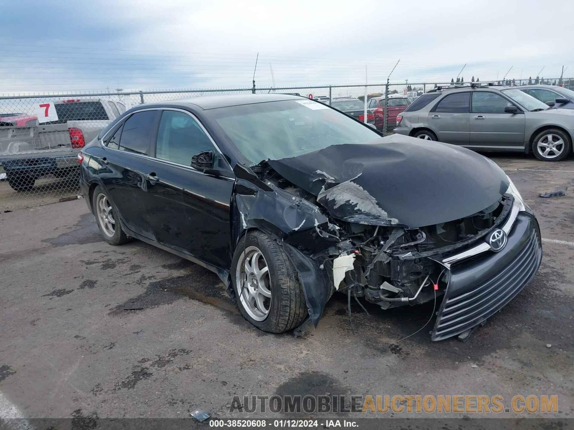 4T4BF1FK3FR480558 TOYOTA CAMRY 2015