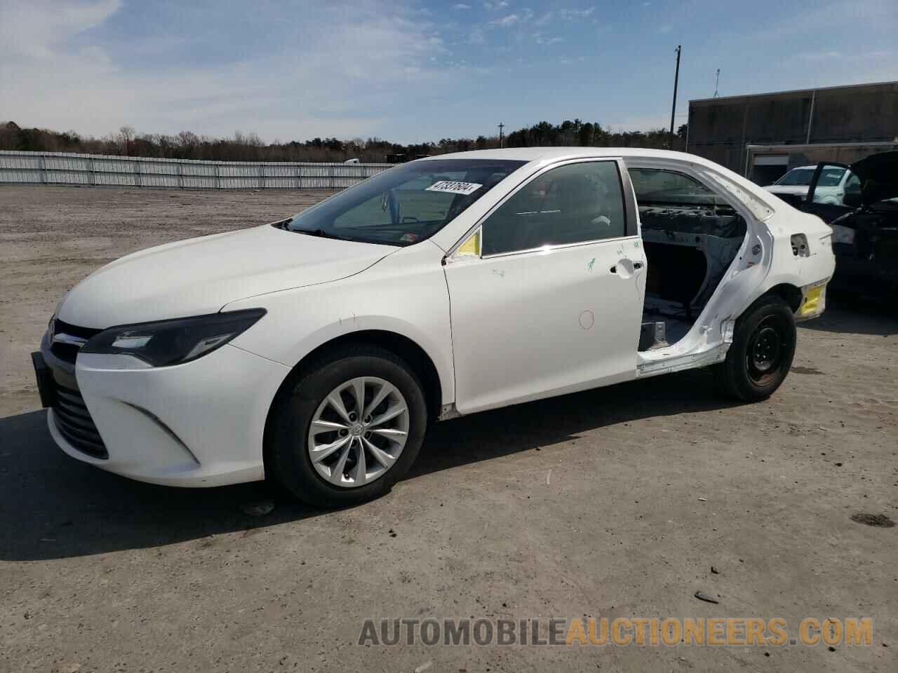 4T4BF1FK3FR496467 TOYOTA CAMRY 2015