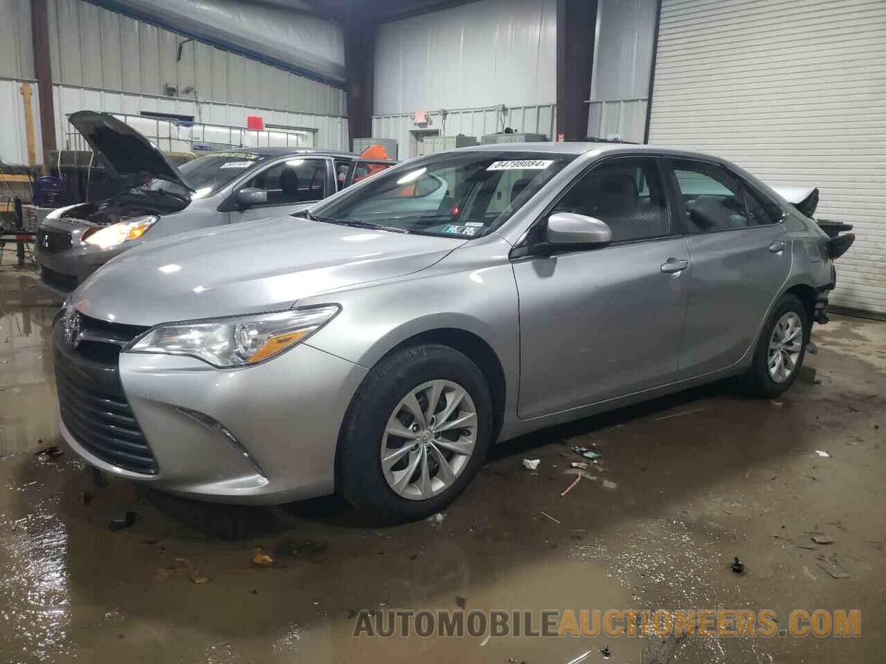 4T4BF1FK3FR499904 TOYOTA CAMRY 2015