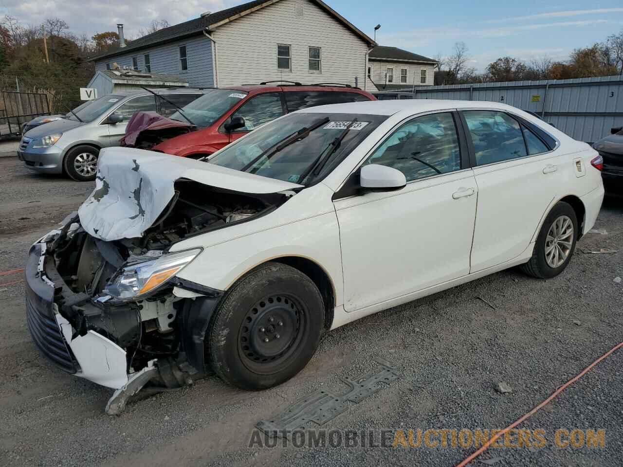 4T4BF1FK3FR506110 TOYOTA CAMRY 2015