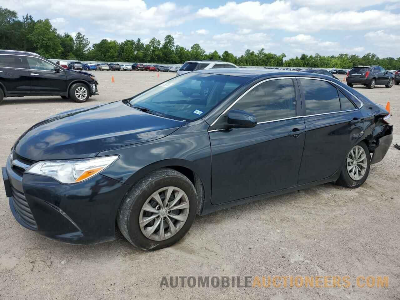 4T4BF1FK3FR515776 TOYOTA CAMRY 2015