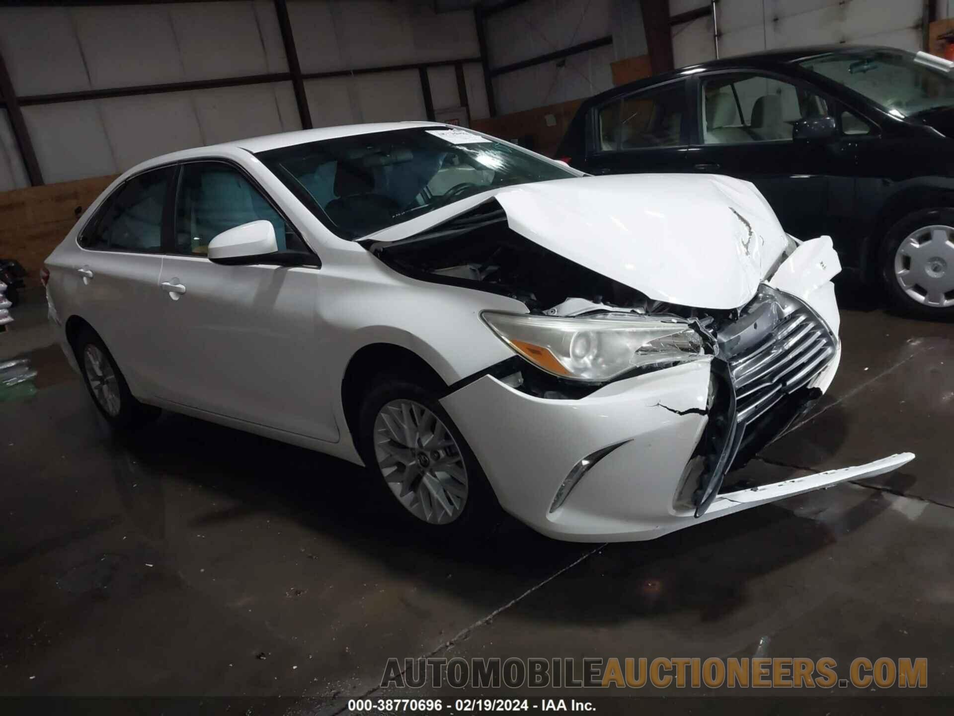 4T4BF1FK3GR543031 TOYOTA CAMRY 2016