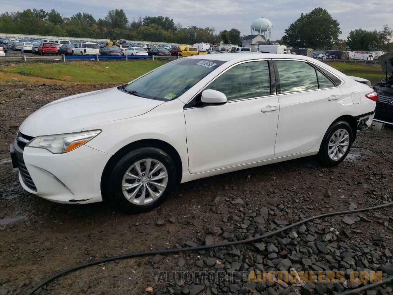 4T4BF1FK3GR569645 TOYOTA CAMRY 2016