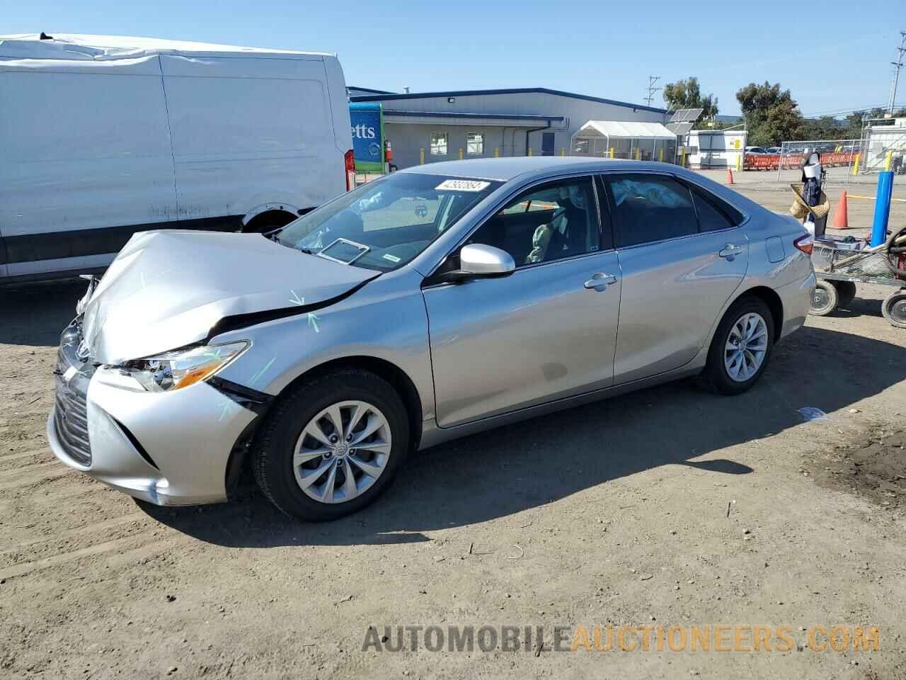 4T4BF1FK3GR581195 TOYOTA CAMRY 2016