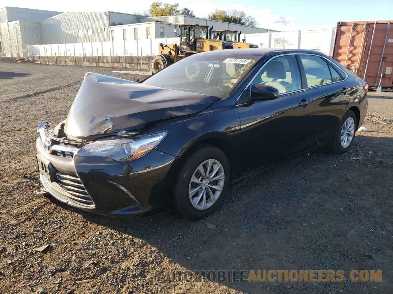 4T4BF1FK4FR456883 TOYOTA CAMRY 2015