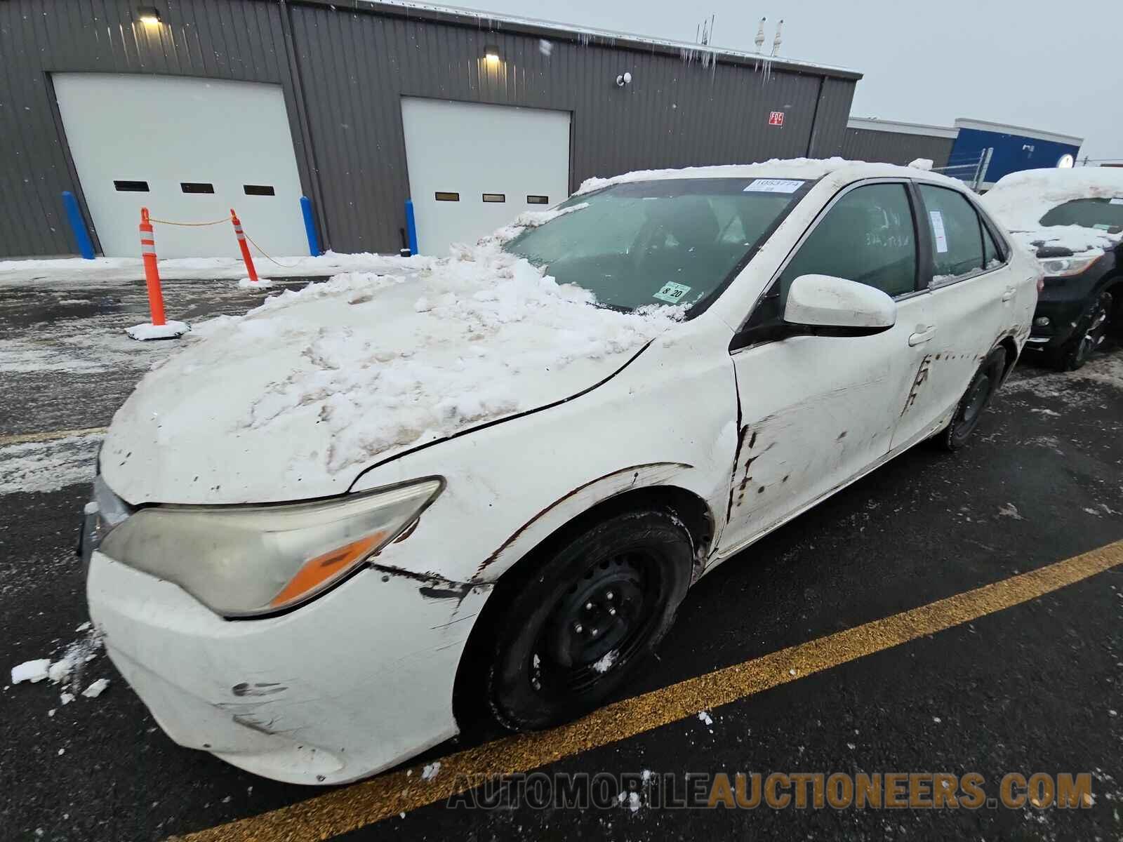 4T4BF1FK4FR466958 Toyota Camry 2015