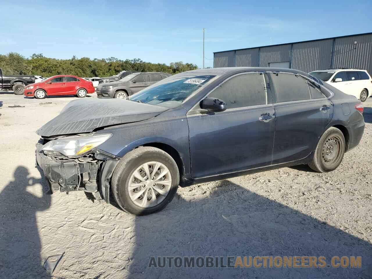 4T4BF1FK4FR467589 TOYOTA CAMRY 2015