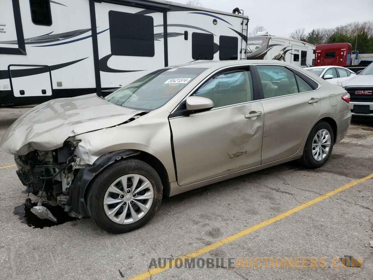 4T4BF1FK4FR471139 TOYOTA CAMRY 2015