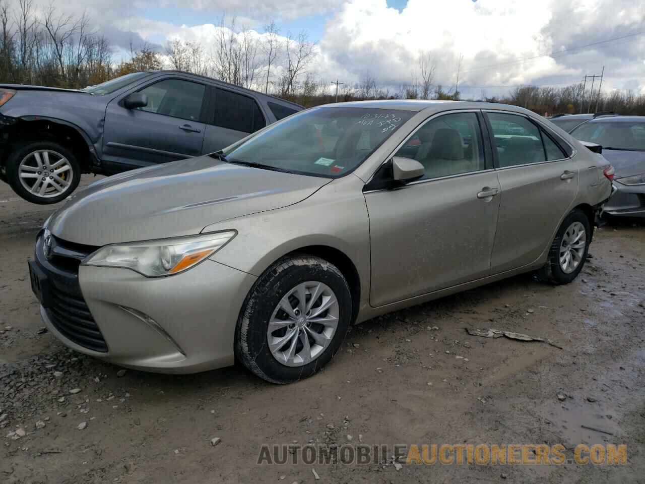 4T4BF1FK4FR475479 TOYOTA CAMRY 2015