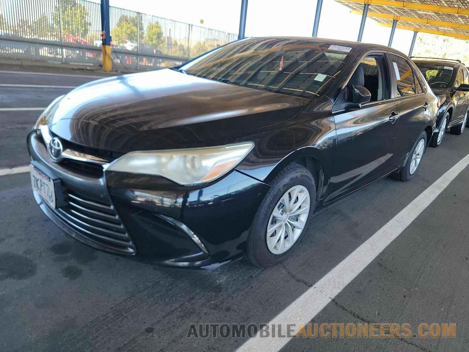 4T4BF1FK4FR485462 Toyota Camry 2015
