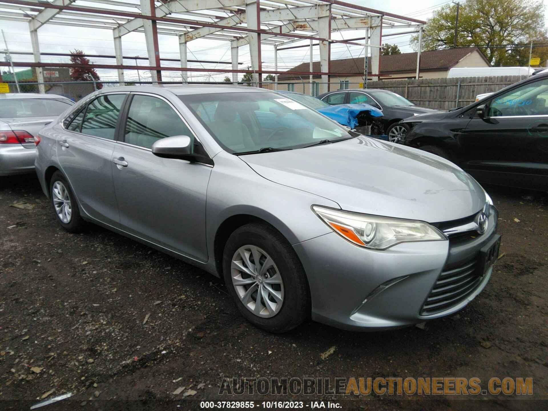 4T4BF1FK4FR492069 TOYOTA CAMRY 2015