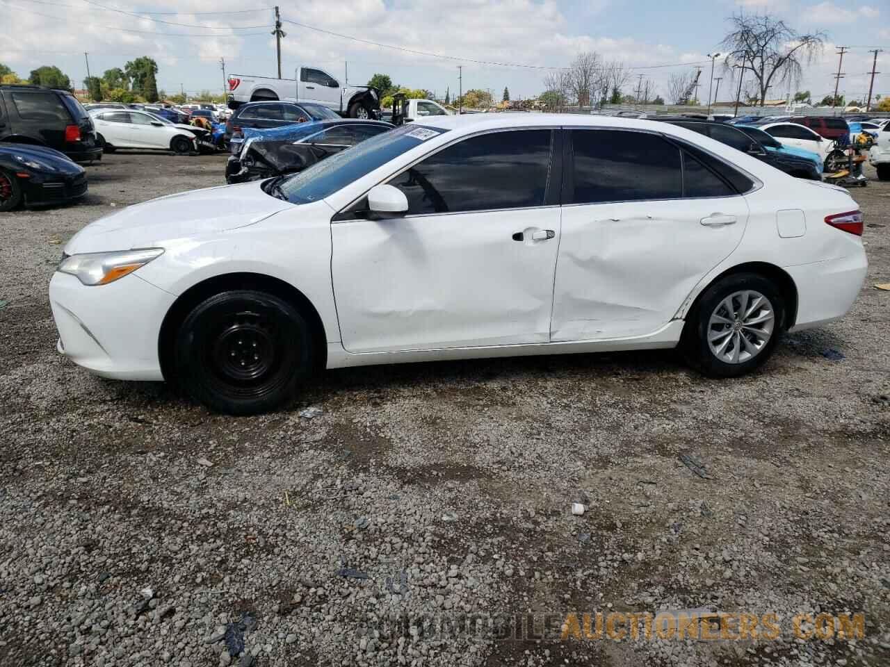 4T4BF1FK4FR492573 TOYOTA CAMRY 2015