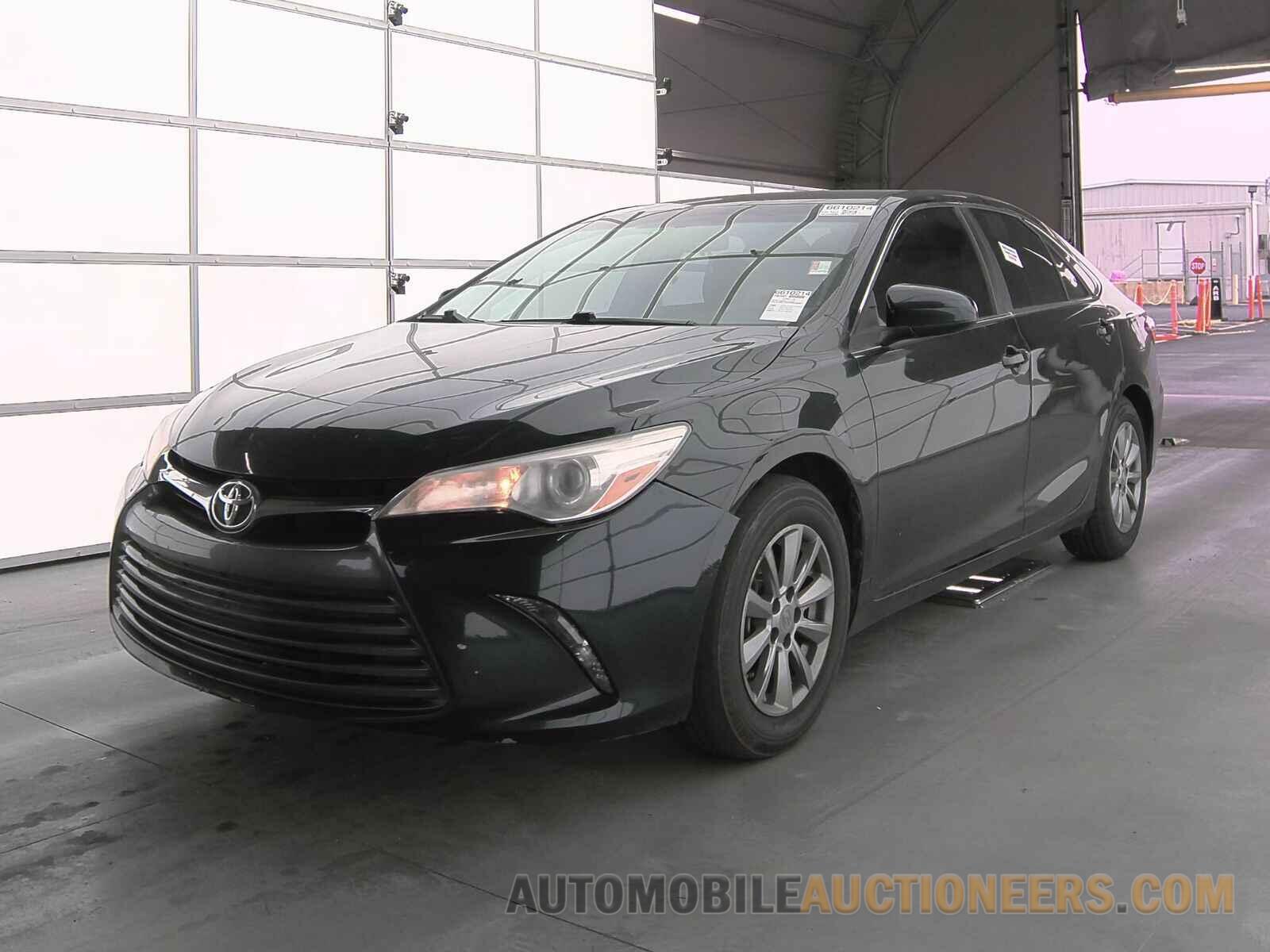 4T4BF1FK4FR516337 Toyota Camry 2015