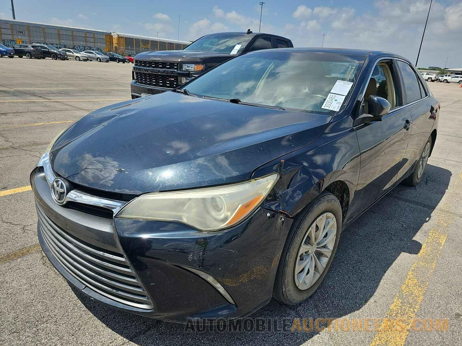 4T4BF1FK5FR457024 Toyota Camry 2015