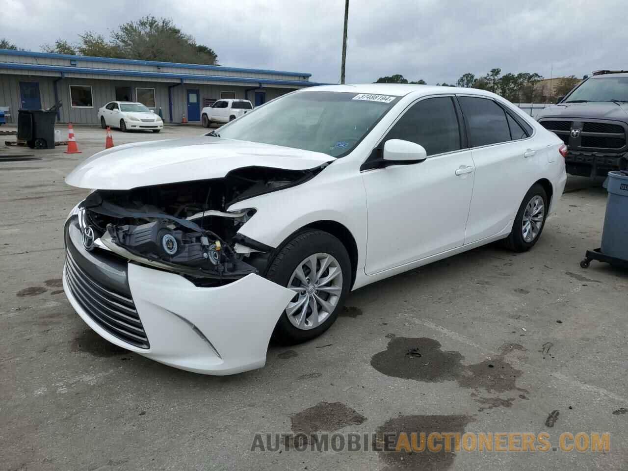 4T4BF1FK5FR462563 TOYOTA CAMRY 2015