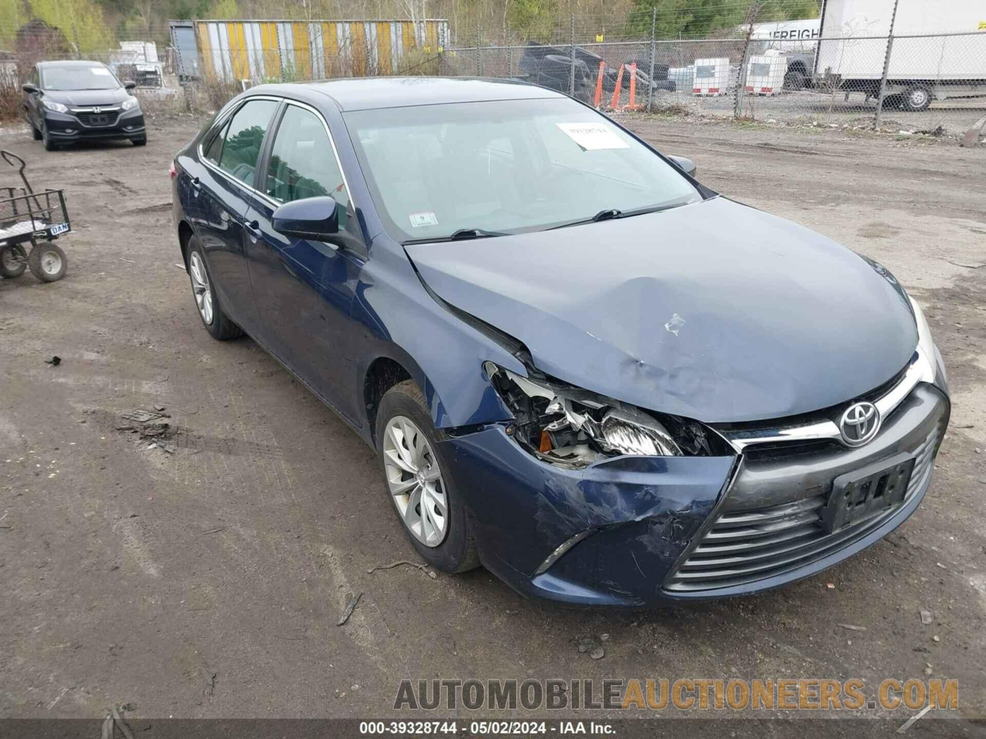 4T4BF1FK5FR514063 TOYOTA CAMRY 2015