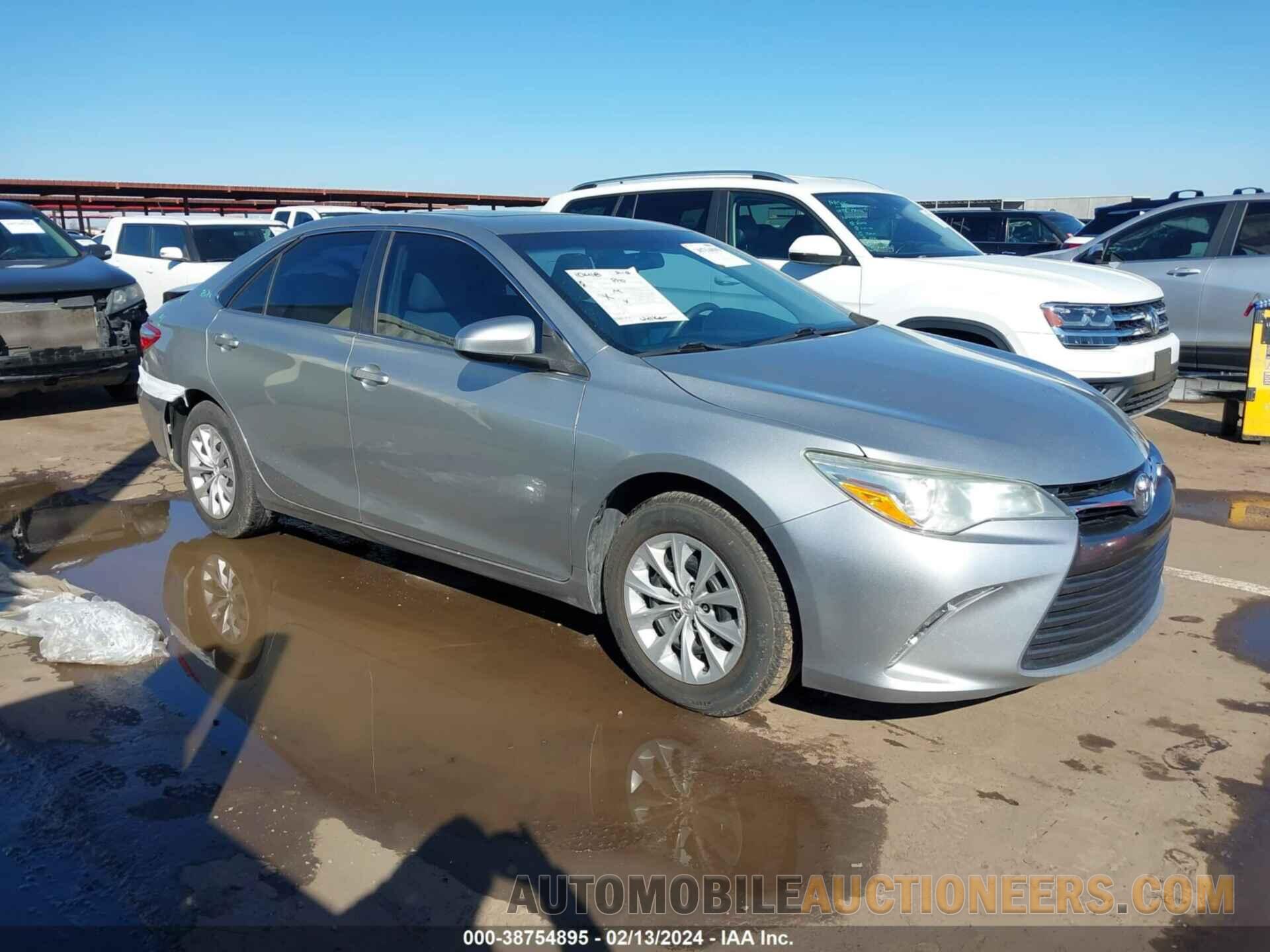 4T4BF1FK5GR564155 TOYOTA CAMRY 2016