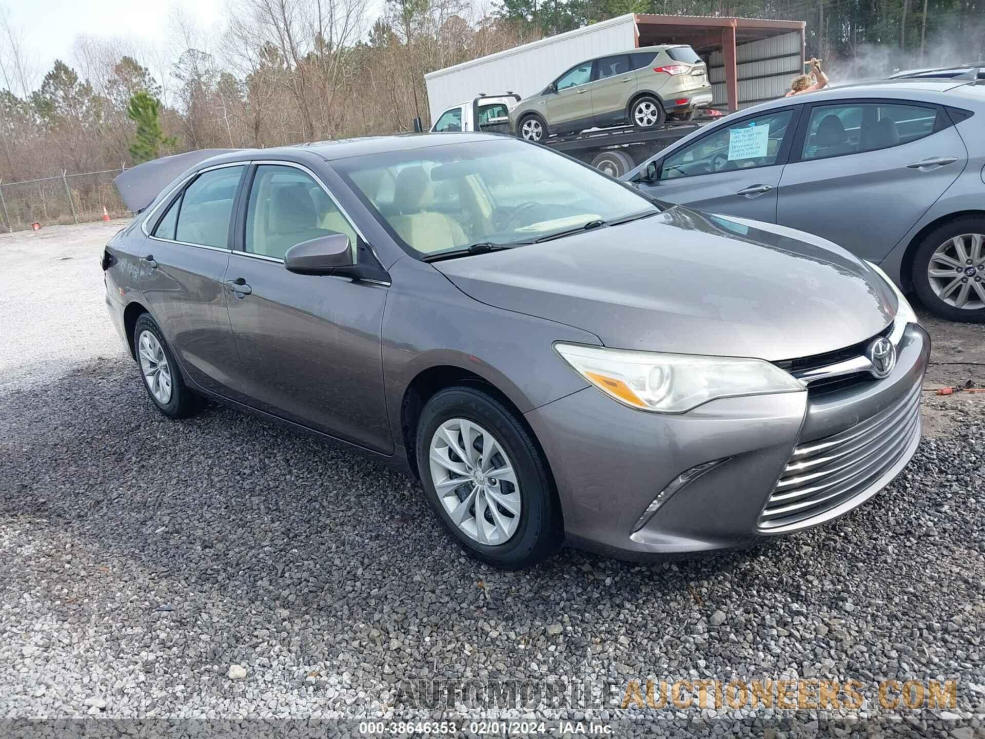 4T4BF1FK6FR461048 TOYOTA CAMRY 2015