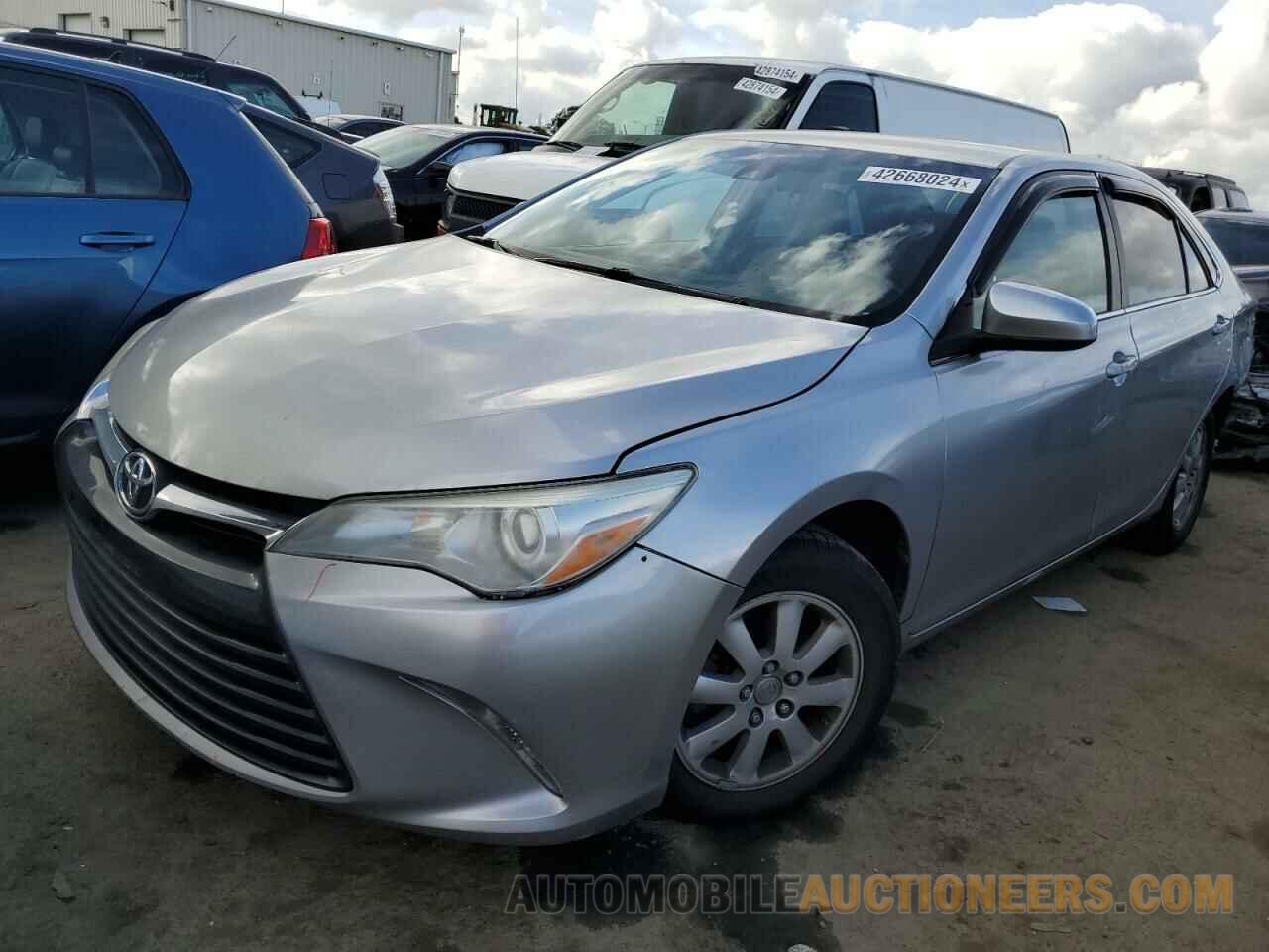 4T4BF1FK6FR476584 TOYOTA CAMRY 2015